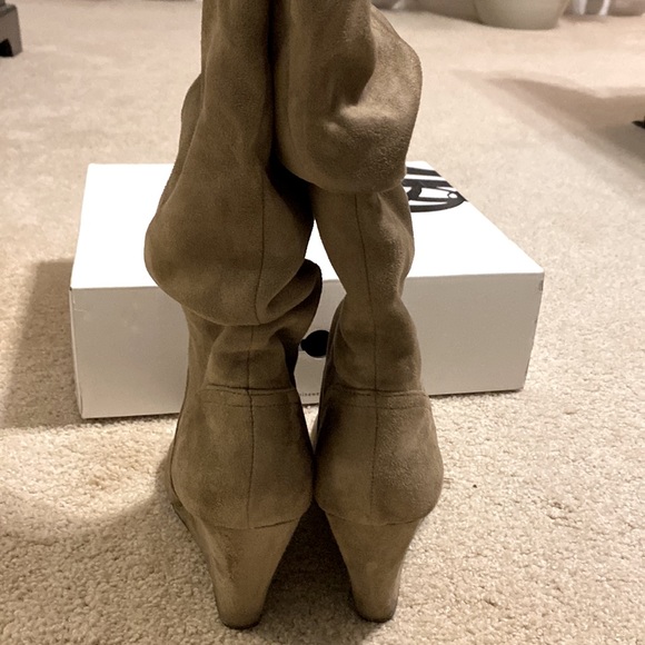 Nine West boots - Picture 2 of 5